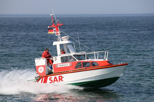 Das Seenotrettungsboot "Barsch" in Aktion. Foto: dpa/Deutsche Gesellschaft zur Rettung Schiffbrüchiger