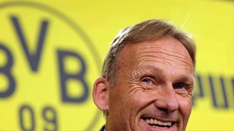 „Wir wollen Meister werden“, macht Geschäftsführer Hans-Joachim Watzke vor dem Auftakt der 57. Bundesliga-Saison klar. 