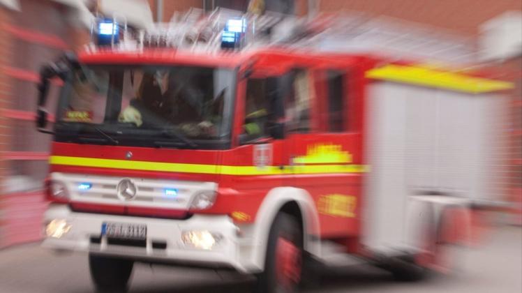 Zu einem Brand bei den Sportfreunden Kloster Oesede musste die Feuerwehr ausrücken. Symbolfoto: Michael Hehmann