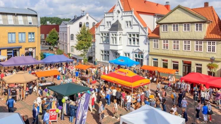 Ein Fest für Sparfüchse verspricht der Meller Schnäppchenmarkt zu werden. Foto: Birgit Brüggemann