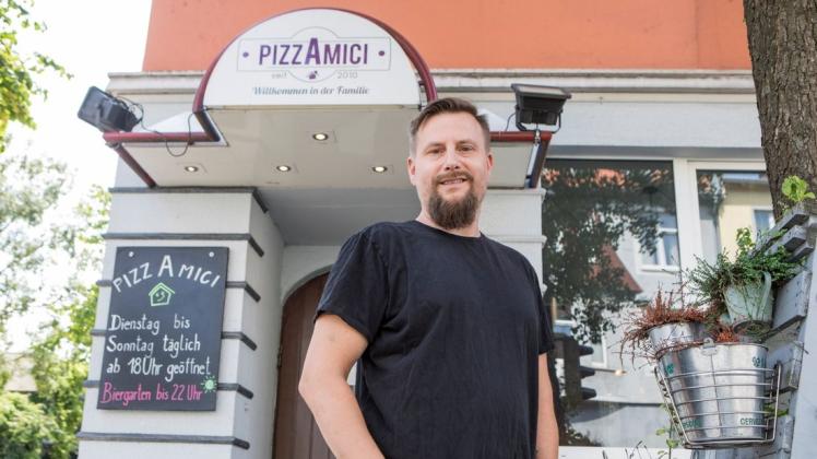 PizzAmici bleibt: Sascha Lauxtermann führt das Restaurant nach der Insolvenz als neuer Inhaber weiter. Foto: Swaantje Hehmann