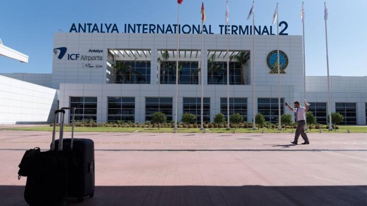 Der deutsche Urlauber ist am Flughafen in Antalya festgesetzt worden.