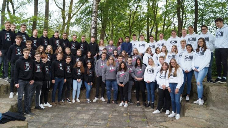 Die Absolventen der Anne-Frank-Schule in Meppen. 