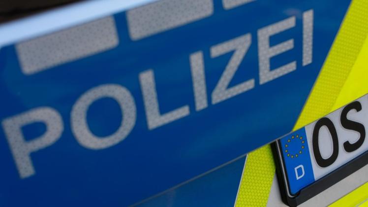 Die Polizei sucht nach Zeugen. Symbolfoto: David Ebener