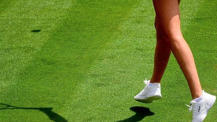 Die deutschen Tennisprofis wollen am zweiten Tag in Wimbledon ein Debakel wie zum Auftakt vermeiden. 