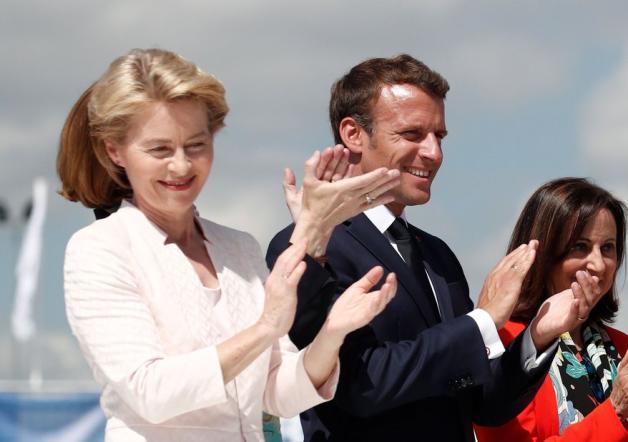 Frankreichs Präsident Emmanuel Macron soll Ursula von der Leyen als Kommissionspräsidentin vorgeschlagen haben. Foto: dpa/Benoit Tessier/POOL Reuters