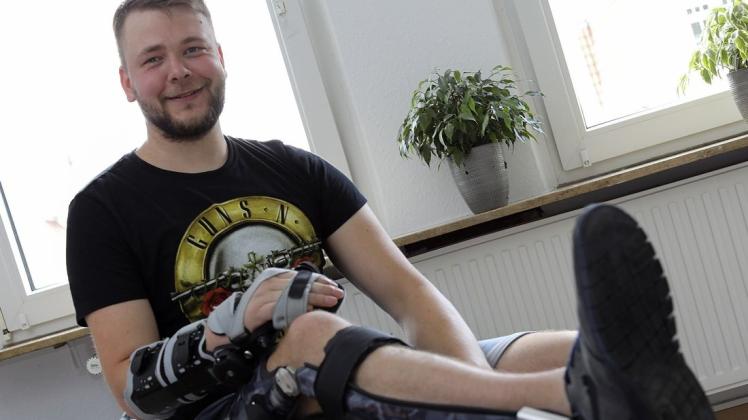 Frührentner mit 28: Sebastian Zoch aus Bad Laer erlitt einen Schlaganfall durch Hirnblutung. Foto: Gert Westdörp