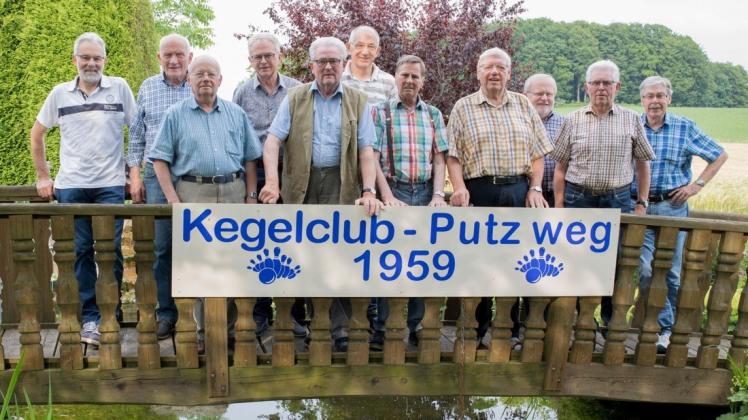 Der Kegelclub "Putz weg" in Borgloh besteht seit 60 Jahren. Foto: Swaantje Hehmann