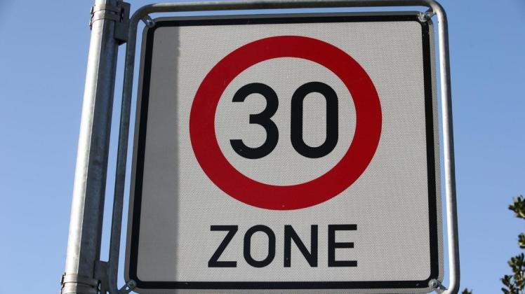 Der Landkreis Emsland hat angekündigt, an welchen Orten von Montag, 8. Juli, bis Sonntag, 14. Juli 2019, die Geschwindigkeit kontrolliert wird. Foto: dpa