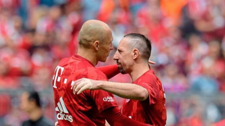 Prägten lange Zeit den FC Bayern: Arjen Robben (l) und Franck Ribery. 
