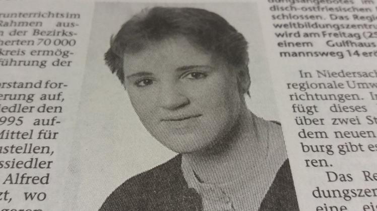 Vor knapp 24 Jahren wurde Elke Sandker ermordet. Mit diesem damals auch in unserer Zeitung veröffentlichten Foto der Sögelerin startete die Polizei Zeugenaufrufe. 