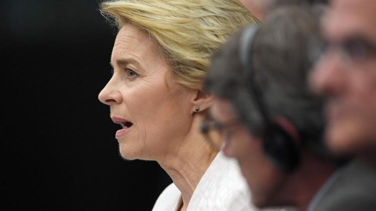 Die 60-jährige Niedersächsin ist die erste Frau an der Spitze der EU-Kommission. Foto: AFP/FREDERICK FLORIN