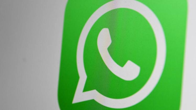 Weltweit befällt ein tückischer Virus beliebte Apps wie Whatsapp. Foto: imago images / onw-images