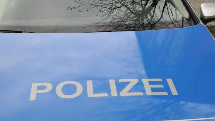 Die Polizei hat einen betrunkenen Autofahrer in Papenburg gestoppt. Symbolfoto: Gerd Schade