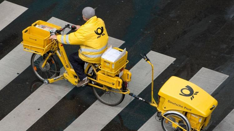 Hat die Deutsche Post ein Problem mit der Briefzustellung? Es gibt immer mehr Beschwerden. Foto: dpa/Sebastian Kahnert