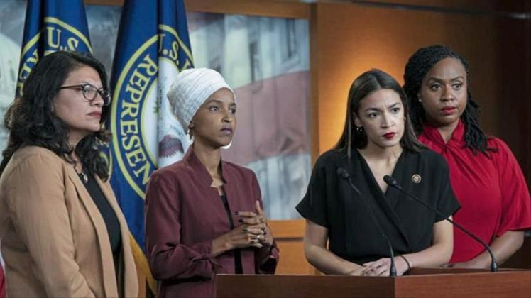 Die Demokratinnen Rashida Tlaib (l-r), Ilhan Omar, Alexandria Ocasio-Cortez und Ayanna Pressley in Washington. 