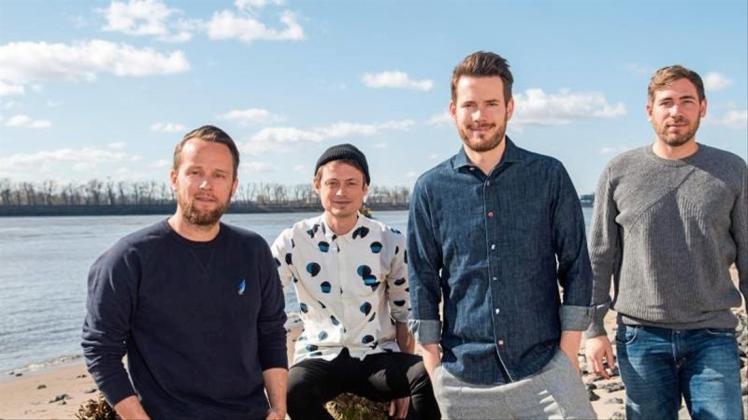 Die Band Revolverheld: Kristoffer Hünecke (l-r), Jakob Sinn, Johannes Strate und Niels Kristian Hansen. 