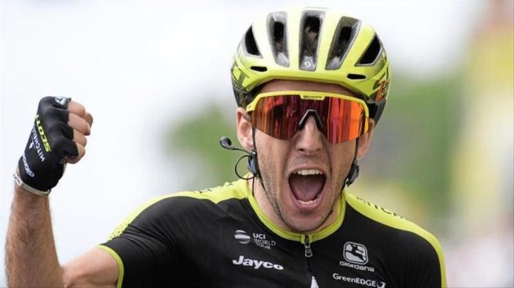 Simon Yates ist der Sieger der zwölften Etappe der Tour de France. 