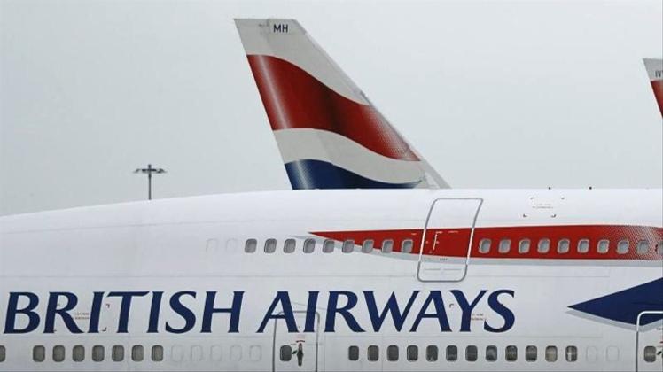 Die Fluggesellschaft British Airways setzt vorerst alle Flüge nach Kairo wegen Sicherheitsbedenken für mindestens sieben Tage aus. 