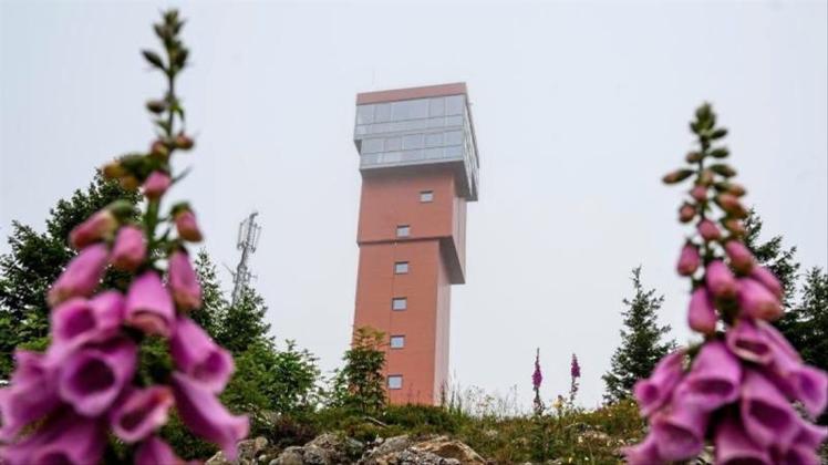 Der neue Wurmberg Turm bei Braunlage soll Mitte August offiziell eröffnet werden. 