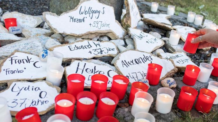 Sie hießen Lydia und Alexander oder wurden "Mozart" oder "Franko" genannt – 21 drogenabhängige Menschen sind innerhalb eines Jahres in Osnabrück gestorben. Foto: Swaantje Hehmann