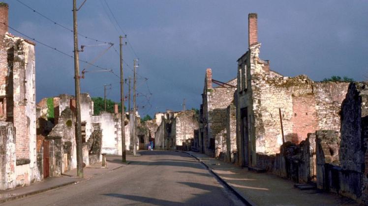 Ruinen in Oradour-sur-Glane - Mahnmal zum Gedenken an die Zerstörung des Ortes 1944 durch die SS. Foto: imago images/ecomedia/robert fishman