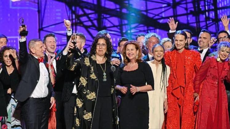 Die Darsteller des Musicals „Hadestown“ jubelten bei den Tony Awards in der Radio City Music Hall. 