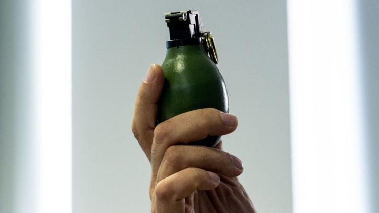 Symbolbild einer Handgranate. Foto: dpa/Patrick Seeger