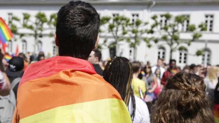In Deutschland gibt es immer noch sogenannte Konversationstherapien, die Homosexuelle "umpolen" sollen. Foto: imago images / Pacific Press Agency