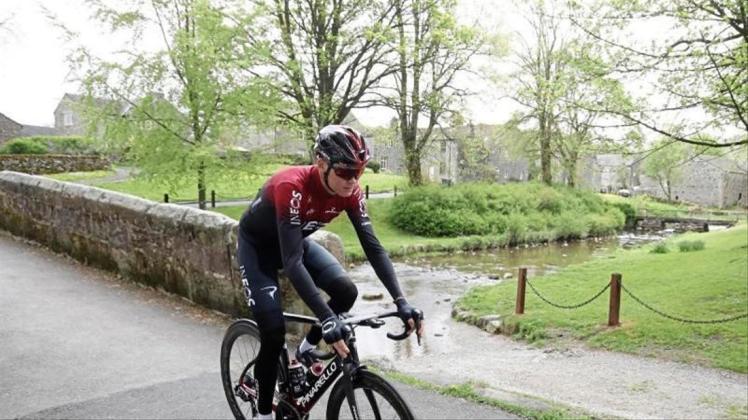 Chris Froome musste das Critérium du Dauphiné nach einem Trainingssturz aufgeben. 
