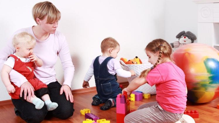 Bundesweit steigt der Bedarf nach Kleinkindbetreuung, sagt der Deutsche Städte- und Gemeindebund. 