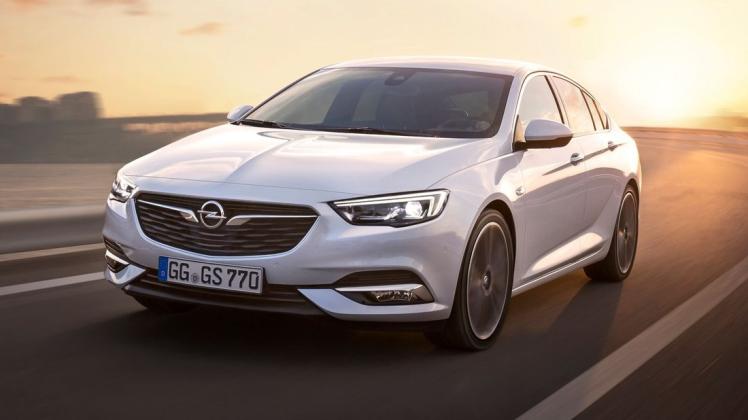 Dynamik an der Front, Eleganz in der Seitenlinie: Der Opel Insignia ist alles andere als altbacken. Foto: Opel
