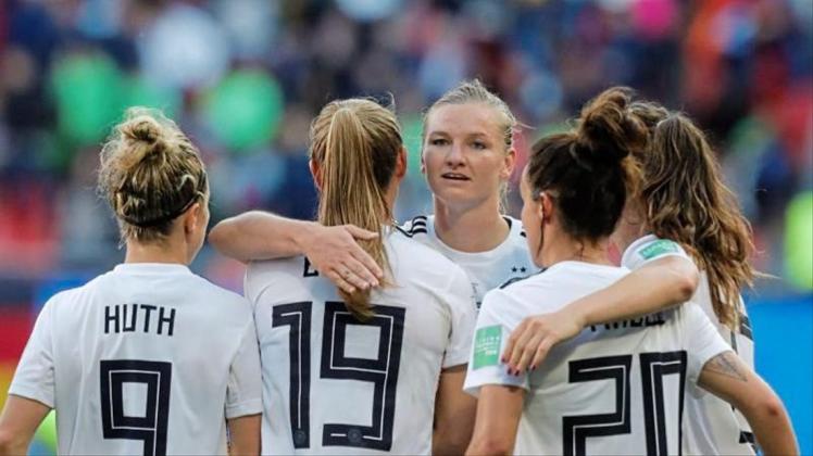 Zweites WM-Spiel, zweiter Sieg: Die DFB-Frauen setzten sich mit 1:0 gegen Spanien durch. 