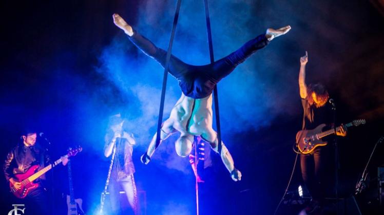 Eine außergewöhnliche Veranstaltung erwartet die Zuschauer im Lingener Theater an der Wilhelmshöhe, wenn Artistik und Rockmusik miteinander verschmelzen. Foto:Rock the Circus
