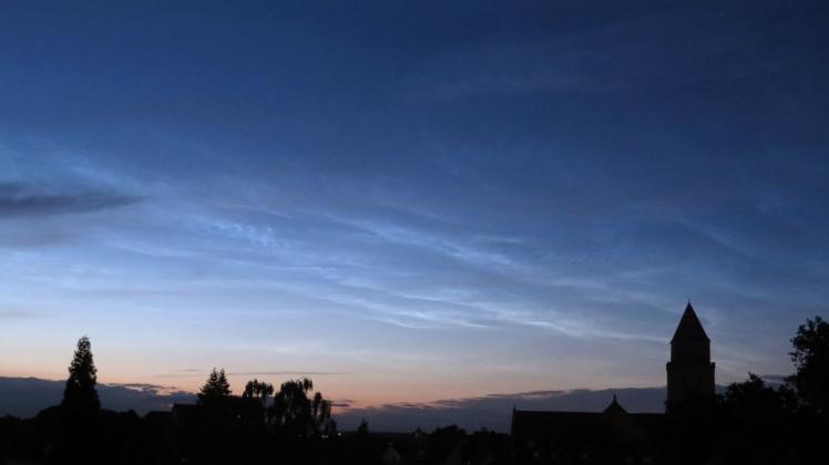 Nachtleuchtende Wolken über Osnabrück in der Nacht von Mittwoch auf Donnerstag. 