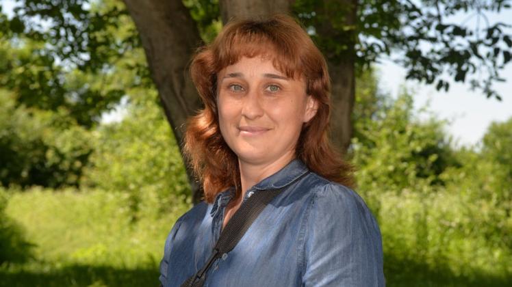 Deutschlehrerin Olga Denysink wünscht sich Kontakte zwischen ihrer "Schule Nr. 2" im ukrainischen Lanowzy und Lingener Schulen, damit die junge Generation einen Austausch beginnt. Foto: Wilfried Roggendorf