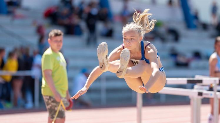 U18-Landesmeisterin im Weitsprung: Jolina Skupch vom 1. LAV Rostock setzte sich mit 5,53 Metern durch.