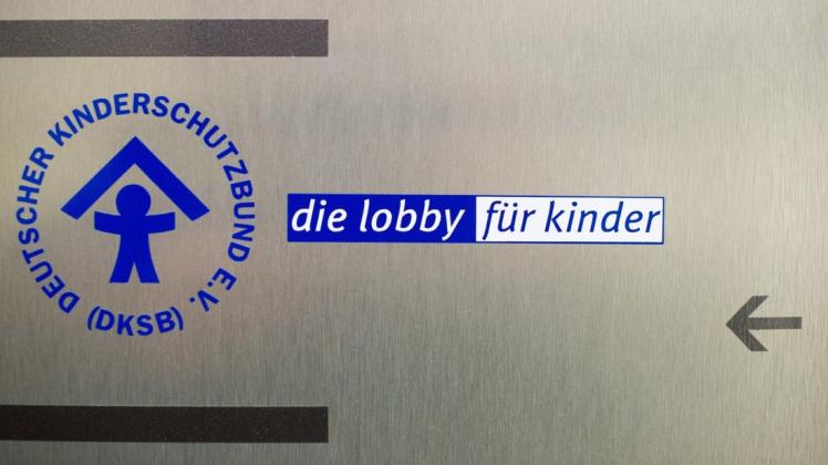 Das Logo des Vereins Deutscher Kinderschutzbund (DKSB). Foto: Klaus-Dietmar Gabbert/dpa