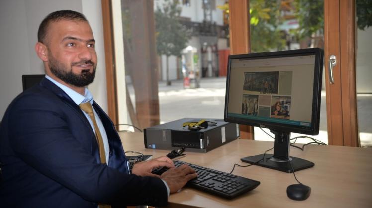 Der 31-jährige Iraker Saad Yaseen ist als Flüchtling nach Deutschland gekommen. Jetzt möchte er am Campus Lingen seinen Doktortitel erwerben und danach helfen, die vom IS zerstörte Universität in seiner Heimatstadt wieder aufzubauen. Foto: Wilfried Roggendorf