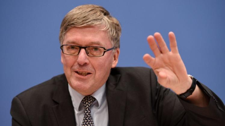 Der Wehrbeauftragte des Bundestages, Hans-Peter Bartels. Archivfoto: dpa