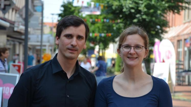 Lisa Pörtge und Benjamin Weinert engagieren sich in der SPD Bramsche für den Klimaschutz. Foto: Heiner Beinke