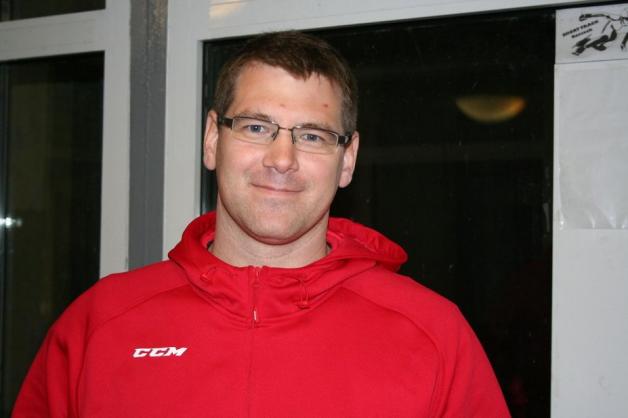 Bleibt dem Rostocker Eishockey-Club erhalten: Headcoach Christian Behncke Bleibt dem Rostocker Eishockey-Club erhalten: Headcoach Christian Behncke