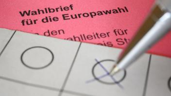 Immer mehr Menschen geben ihre Stimme per Brief und nicht direkt am Wahltag ab. Foto: dpa/Sebastian Gollnow