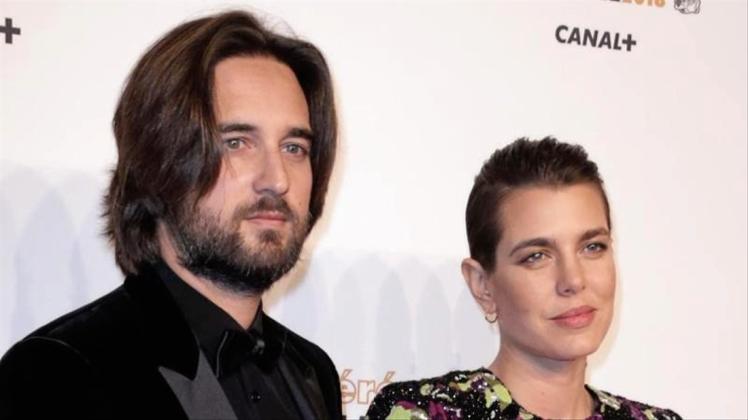 Charlotte Casiraghi und Dimitri Rassam haben in Monaco geheiratet. 
