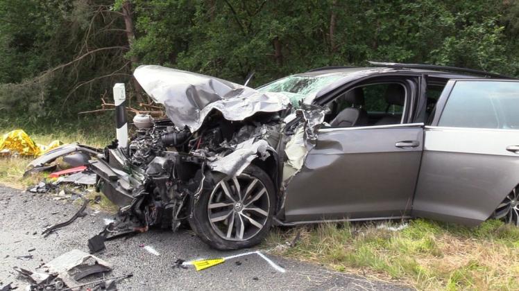 Der Autofahrer wurde schwer verletzt. Foto: NWM-TV