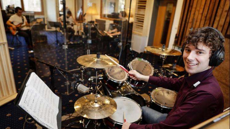 Produzieren ihr erstes Studioalbum:Lars Otte und die Brockhouse Big Band. Foto: David Ebner