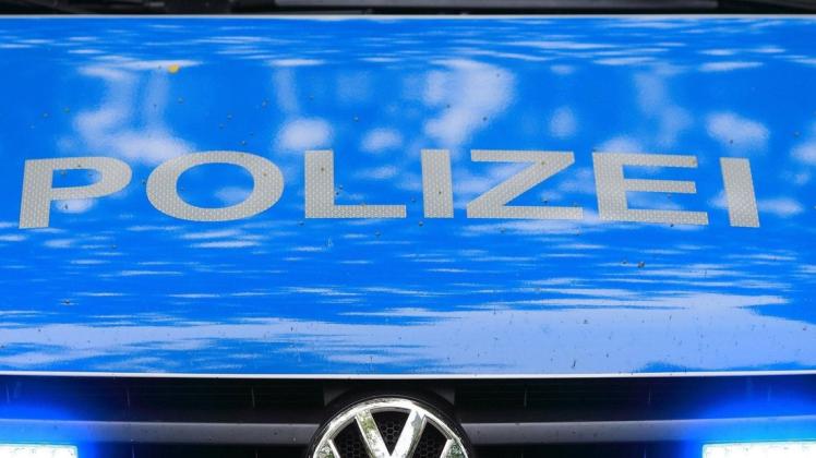 Die Polizei ist am Montagnachmittag zu einem Verkehrsunfall in Berne gerufen worden, an dem auch eine Autofahrerin aus Ganderkesee beteiligt war. Symbolfoto: Jens Wolf