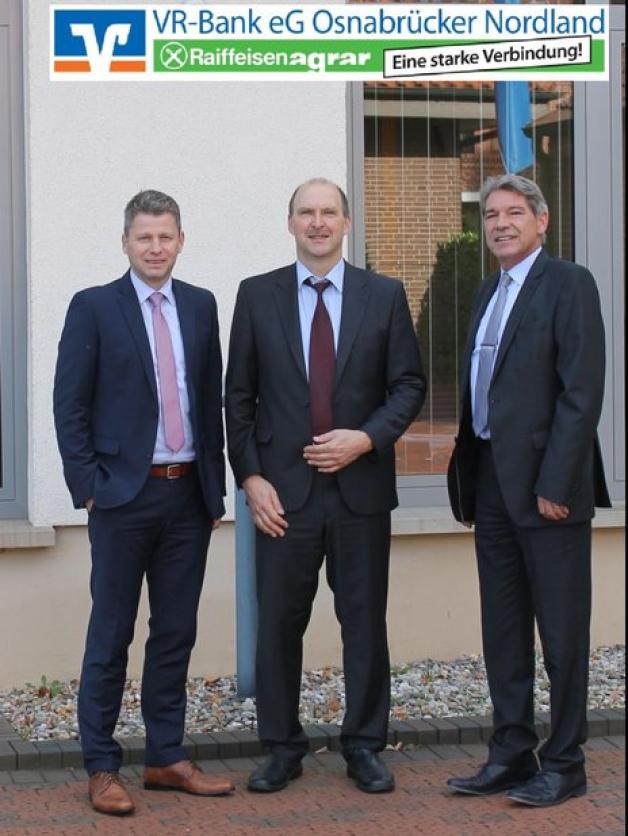 Der Vorstand der VR-Bank Osnabrücker Nordland: Ralf Stolte, Herbert Niemann und Reinhard Lewandowski (von links). Foto: VR-Bank Osnabrücker Nordland