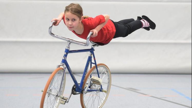 Bezirksmeisterin 2019: Joana Steineker vom RV Adelheide. Foto: Rolf Tobis Bezirksmeisterin 2019: Joana Steineker vom RV Adelheide. Foto: Rolf Tobis