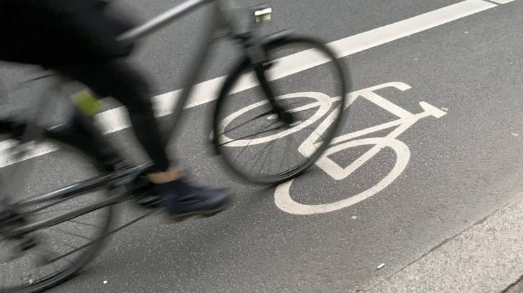 Müssen Radfahrer zwingend auf dem Radweg fahren? Ein Faktencheck. 